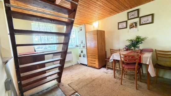 Predaj, záhradná chata Nové Zámky, v pokojnej lokalite 