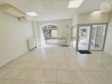 Prenájom, obchodný priestor Zvolen, centrum mesta  - EXKLUZÍVNE HALO REALITY