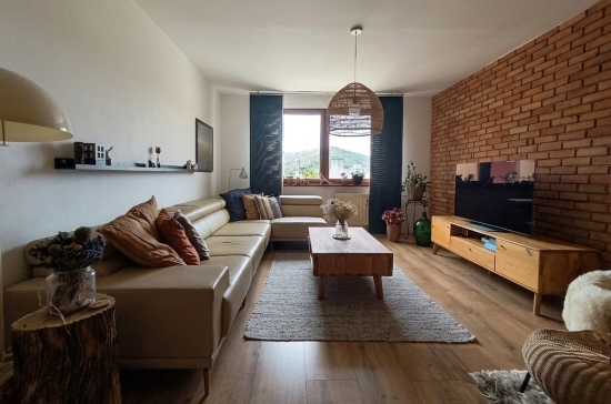 Predaj, trojizbový byt Revúca, Panoramatický výhľad a LOGGIA - EXKLUZÍVNE HALO REALITY