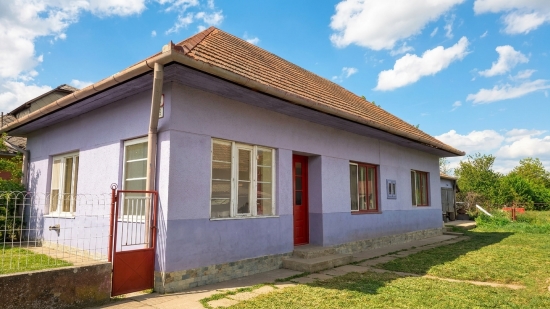 Predaj, rodinný dom Lok - EXKLUZÍVNE HALO REALITY