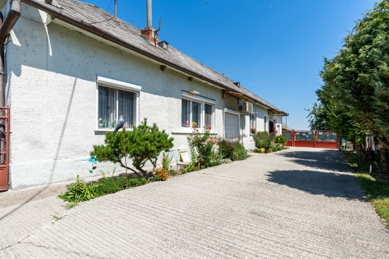 Predaj, rodinný dom Pataš, 1.416 m2 pozemok - EXKLUZÍVNE HALO REALITY