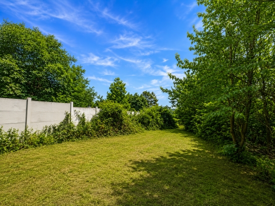 Predaj, pozemok   3277 m2 Bratislava Dúbravka, Svíbová