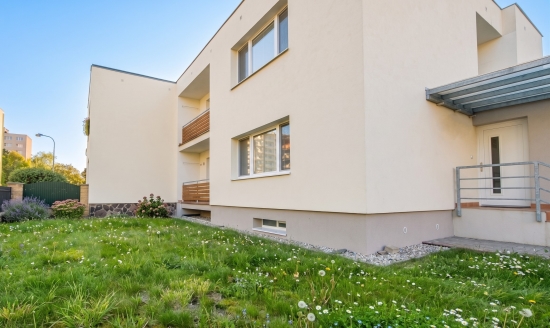 Predaj, rodinný dom Trnava, s garážou - EXKLUZÍVNE HALO REALITY