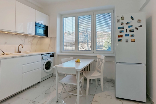 Predaj, dvojizbový byt Bratislava Nové Mesto, Ukrajinská