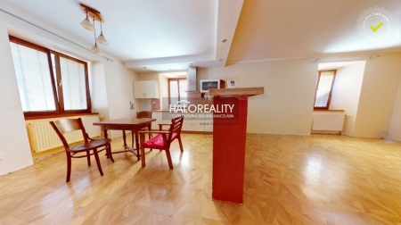 Predaj, trojizbový byt Kremnica, v centre mesta - EXKLUZÍVNE HALO REALITY