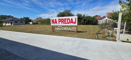 Predaj, pozemok pre rodinný dom   500 m2 Topoľnica