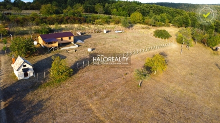 Predaj, rekreačný pozemok Medovarce, s chatkou - EXKLUZÍVNE HALO REALITY