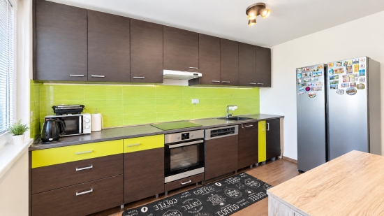 Predaj, trojizbový byt Bratislava Petržalka, Lúky, Viglašská