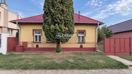 Predaj, rodinný dom Tvrdošovce, trojizbový, pôvodný stav - EXKLUZÍVNE HALO REALITY