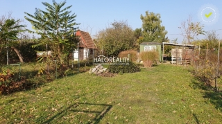 pozemok pre záhradu - Kráľová nad Váhom