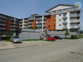 TROJIZBOVÝ BYT - PEZINOK