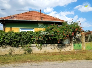 rodinný dom - Pohronský Ruskov