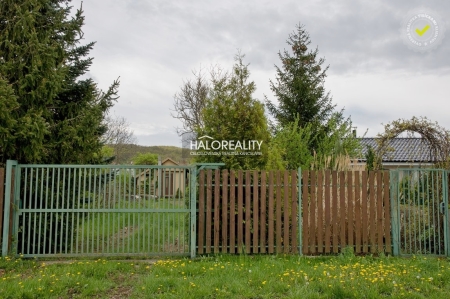 POZEMOK PRE RODINNÝ... - VOLKOVCE