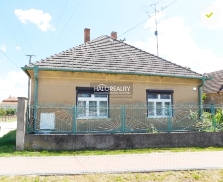 RODINNÝ DOM - ZEMNÉ