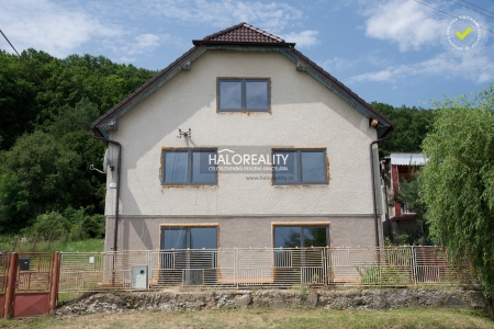 RODINNÝ DOM - OROVNICA