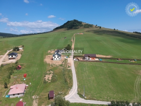 POZEMOK PRE RODINNÝ... - VOJŇANY