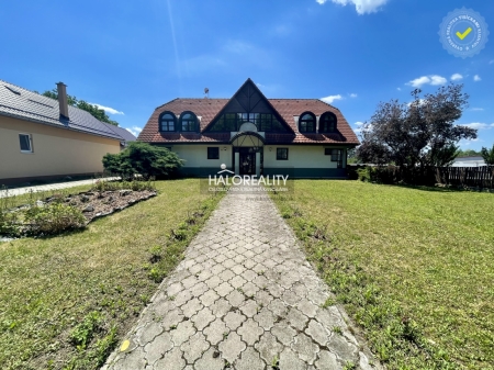 rodinný dom - Čerenčany