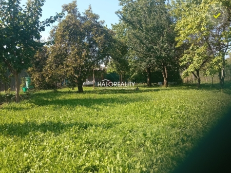 POZEMOK PRE ZÁHRADU - PIEŠŤANY