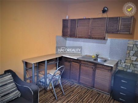garsonka - Topoľčany