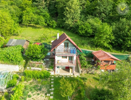 ZÁHRADNÁ CHATA - DUBNICA NAD VÁHOM