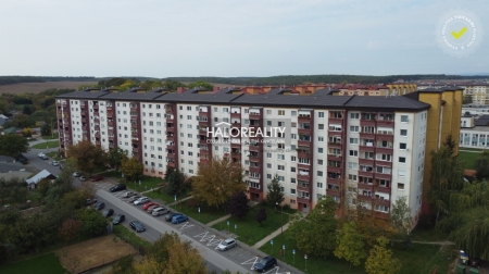 TROJIZBOVÝ BYT - RIMAVSKÁ SOBOTA
