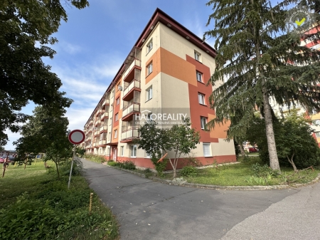 TROJIZBOVÝ BYT - RIMAVSKÁ SOBOTA