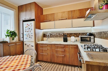 TROJIZBOVÝ BYT - BA - PETRŽALKA