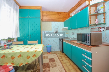 ŠTVORIZBOVÝ BYT - PÚCHOV