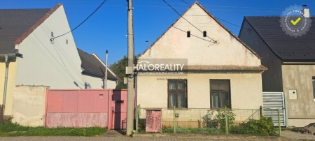 RODINNÝ DOM - BORSKÝ SVÄTÝ JUR