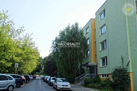 TROJIZBOVÝ BYT - BA - DÚBRAVKA