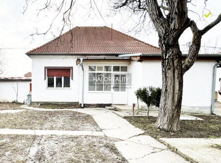 RODINNÝ DOM - IŽA