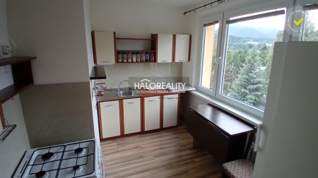 ŠTVORIZBOVÝ BYT - HNÚŠŤA