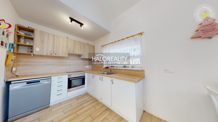 RODINNÝ DOM - LIPTOVSKÝ HRÁDOK