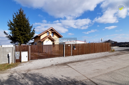 RODINNÝ DOM - DUNAJSKÁ LUŽNÁ
