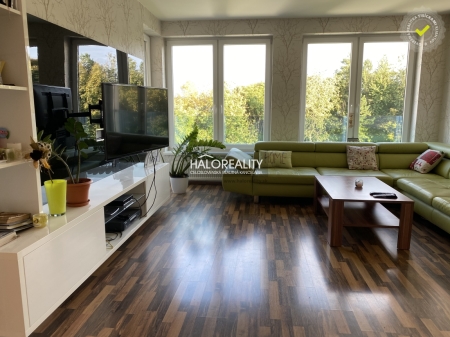 TROJIZBOVÝ BYT - BANSKÁ BYSTRICA