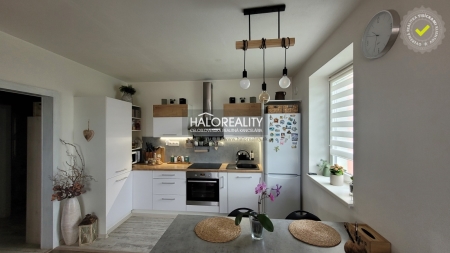 DVOJIZBOVÝ BYT - IVANKA PRI NITRE