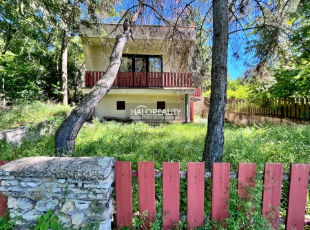 REKREAČNÝ POZEMOK - LEVICE