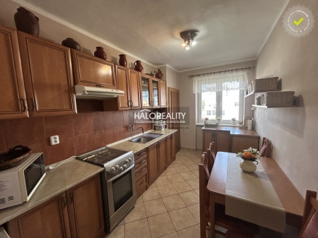 TROJIZBOVÝ BYT - PRIEVIDZA