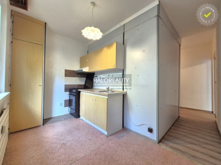 JEDNOIZBOVÝ BYT - LUČENEC