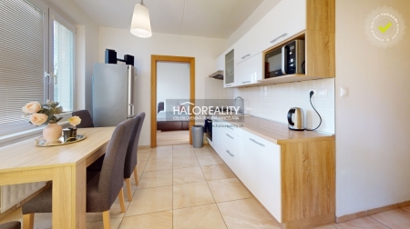 DVOJIZBOVÝ BYT - ZVOLEN