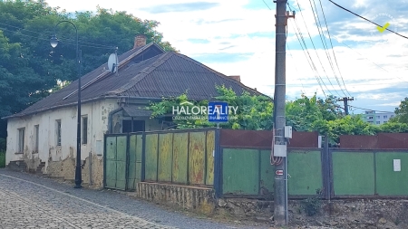 RODINNÝ DOM - FIĽAKOVO