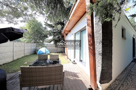 RODINNÝ DOM - NOVÉ ZÁMKY