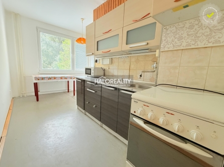 DVOJIZBOVÝ BYT - NOVÉ ZÁMKY