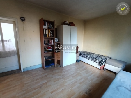 RODINNÝ DOM - HLOHOVEC