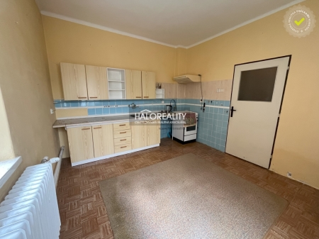 RODINNÝ DOM - HAJNÁ NOVÁ VES