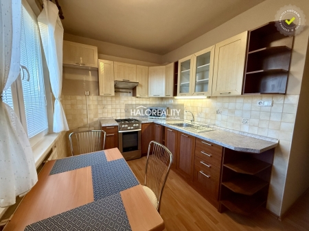 TROJIZBOVÝ BYT - RIMAVSKÁ SOBOTA