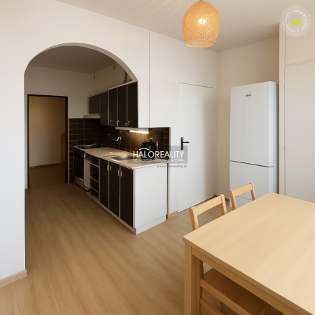 DVOJIZBOVÝ BYT - LIPTOVSKÝ HRÁDOK