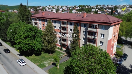 TROJIZBOVÝ BYT - RIMAVSKÁ SOBOTA