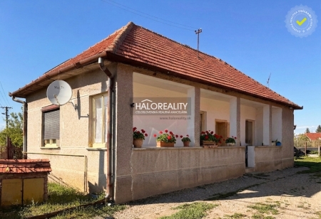RODINNÝ DOM - BÚČ